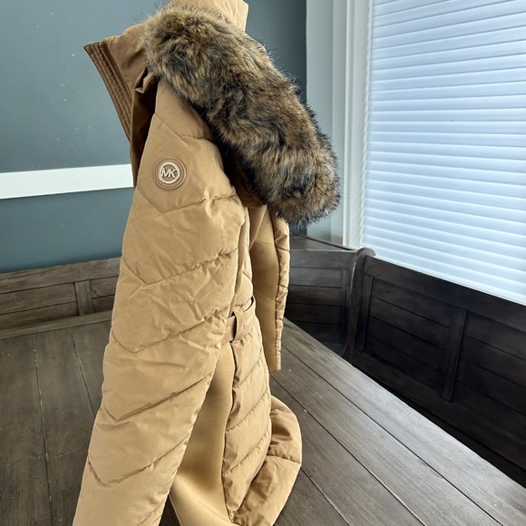 Women's Faux-Fur-Trim Hooded Puffer Coat S/P - Picture 3 of 9